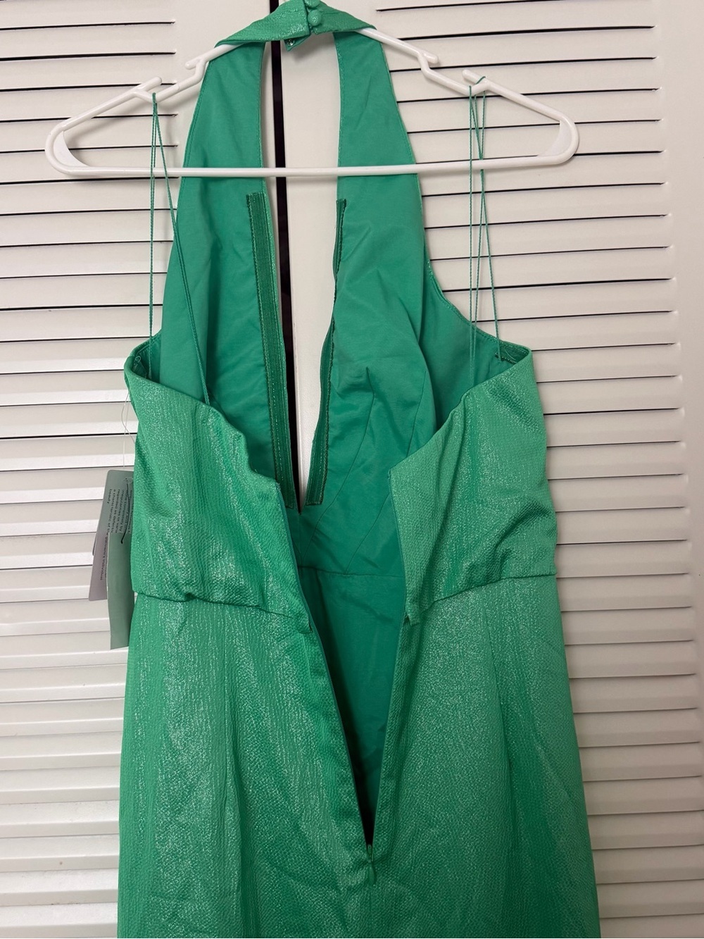 Liv Foster Foiled Satin V-Neck Halter Gown Summer Green Size 6 - Picture 8 of 13